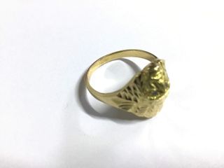 sello oro 18k con piedra con circonita