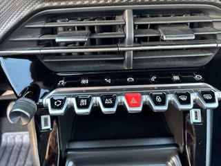 Peugeot 208 PureTech 73kW (100CV) EAT8 Allure Pack