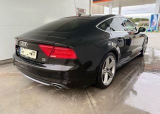 Audi A7 2011