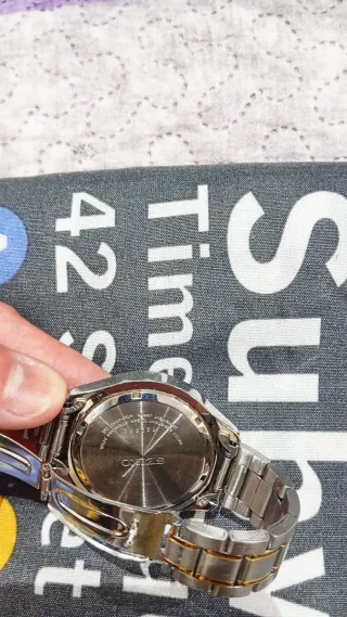 Reloj Seiko Cronógrafo Acero y Oro. Descatalogado.