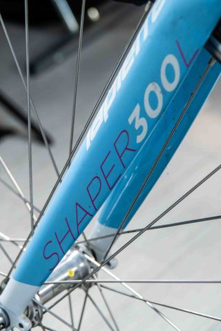 LAPIERRE SHAPER 300 T-44 - BICICLETA SEGUNDA MANO - Talla: 44