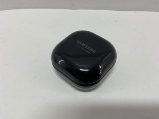 in-ear samsung buds live