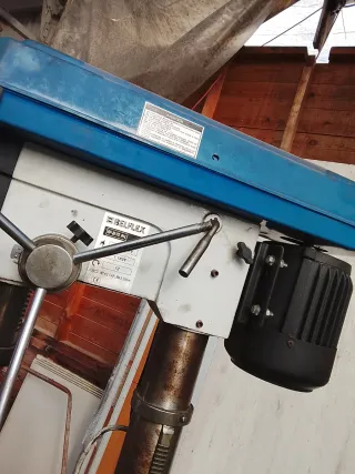 Taladro de columna BELFLEX 1.1KW