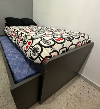 Cama nido con dos colchones casi nueva