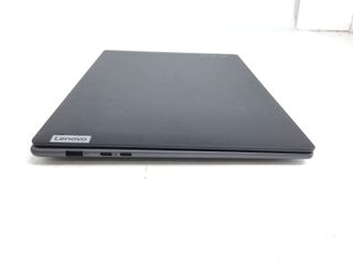 pc portatil lenovo 82tl