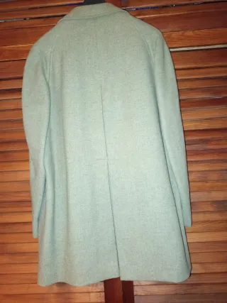 CHAQUETÓN DE LANA BEIGE