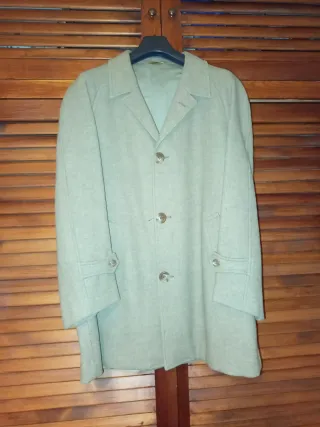 CHAQUETÓN DE LANA BEIGE
