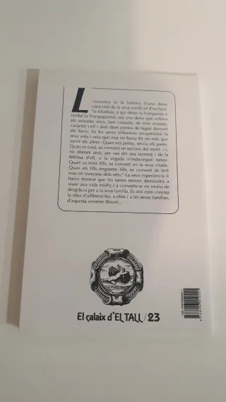 Lote de cuatro libros en catalán