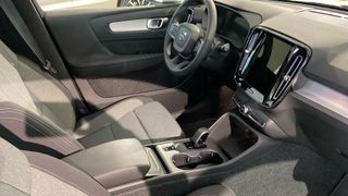 VOLVO XC40 2.0 B3 CORE AUTO 5P