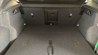 VOLVO XC40 2.0 B3 CORE AUTO 5P