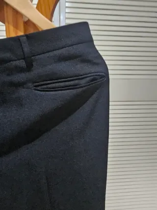 Traje negro cuello mao