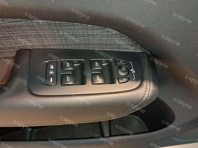 Volvo XC60 2024, foto 15