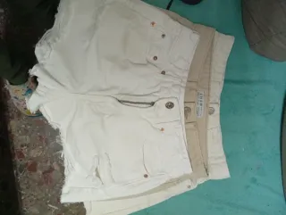 7 Pantalones Cortos Blancos y Beige. 34,36,38,42,8
