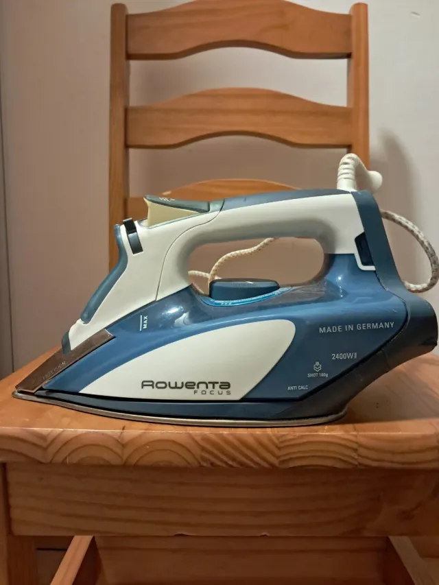 Plancha Rowenta Focus 2400W