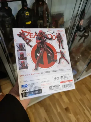 Figura Deadpool ShFiguarts