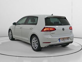 Volkswagen Golf Advance