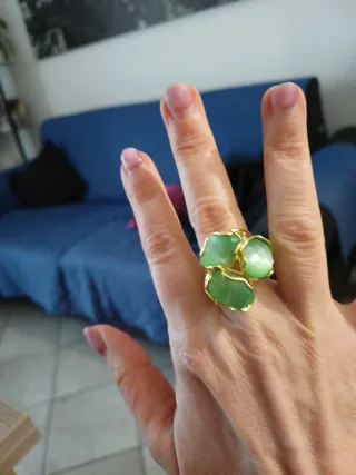 Anello cristallo verde oro