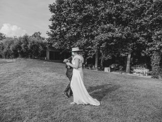 Conjunto Novia 2 Piezas: Crop Top y Falda