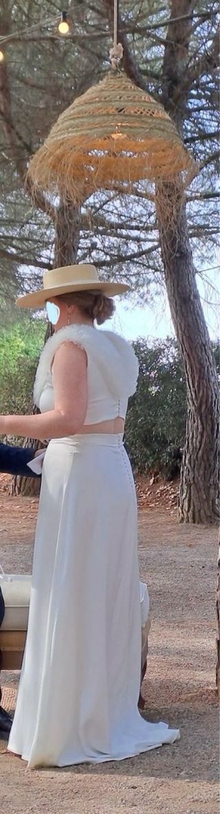 Conjunto Novia 2 Piezas: Crop Top y Falda