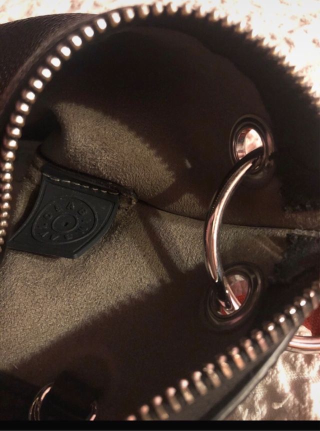 Bolso Bimba y Lola Negro con Asa Naranja