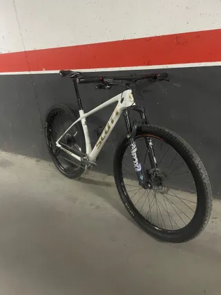 Bicicleta Scott Scale 930