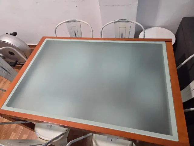 Mesa de comedor extensible madera y cristal