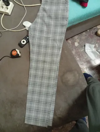 Pantalónes de pinzas gris y azul talla 42