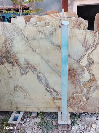 Mármoles, Silestone y Porcelánico