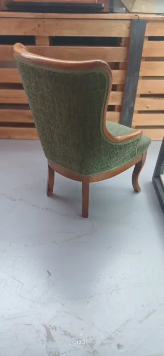 Sillón Vintage Tapizado Verde Madera