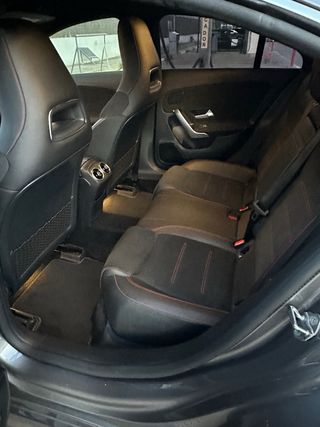 Mercedes-Benz Clase CLA 180 Coupe AMG