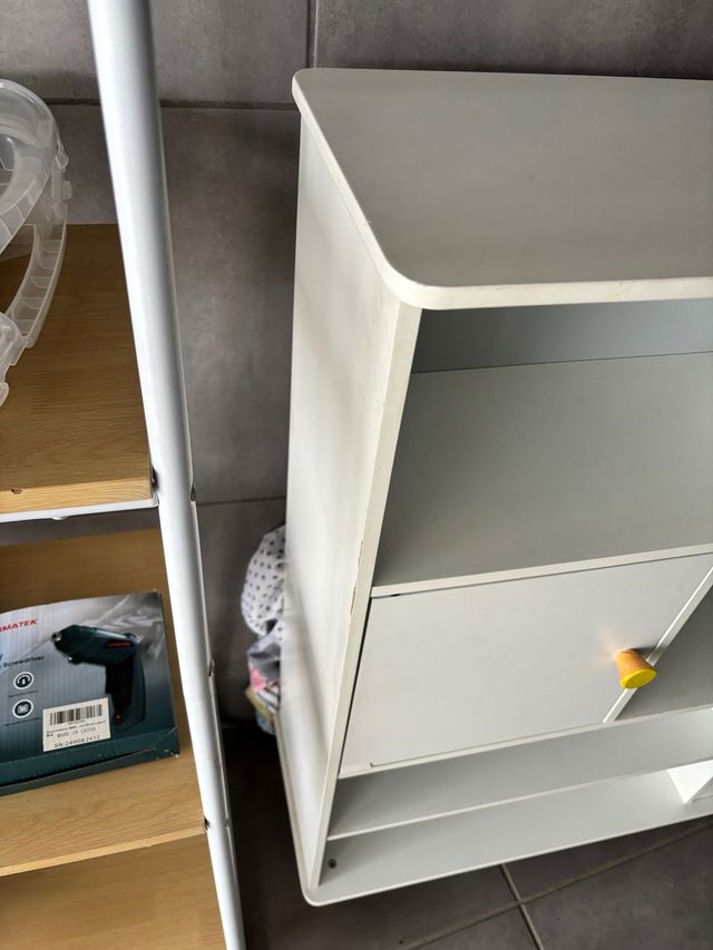 Mueble infantil blanco