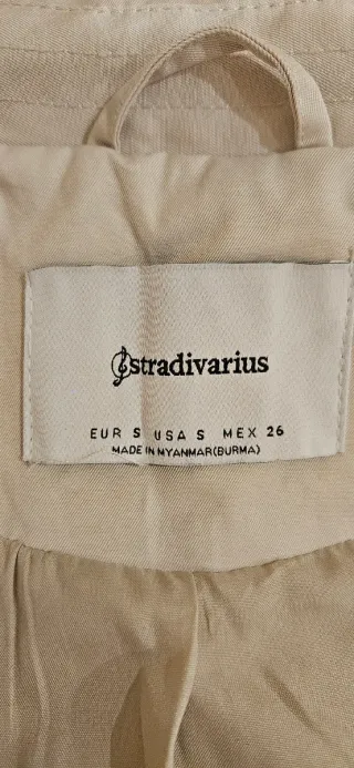 Gabardina Stradivarius Beige Talla M