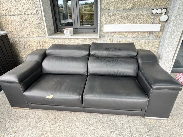 Sofá Divatto de Piel Negro