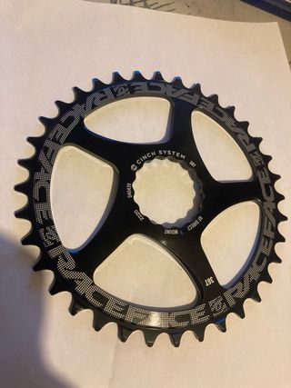 Corona Race Face 36T Cinch System