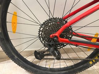 Trek X-Caliber 8 Roja Talla M-L