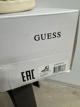 Botines Guess Marrones con Borrego