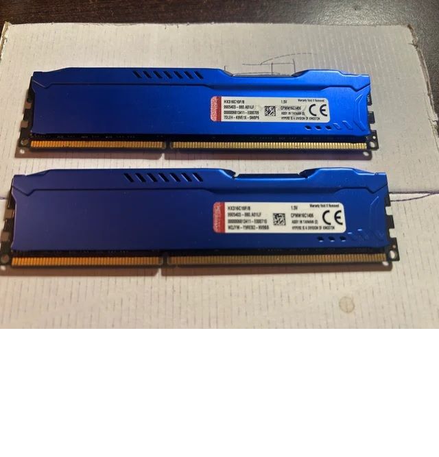 2x Kingston DDR3 RAM 16GB 1600MHz