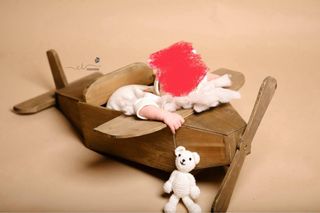 Aereo per newborn e sitter