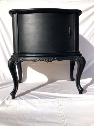 Comodino noce stile Chippendale