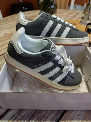Adidas Campus Gris y Blanco