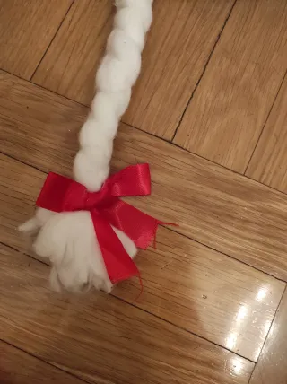 Gorro Papá Noel con trenzas