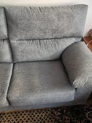 Sofá 2 Plazas Gris Tela Casi Nuevo