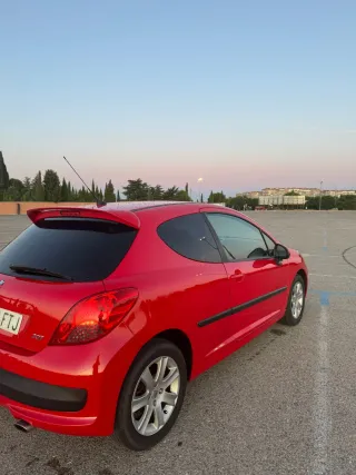 Peugeot 207 2007