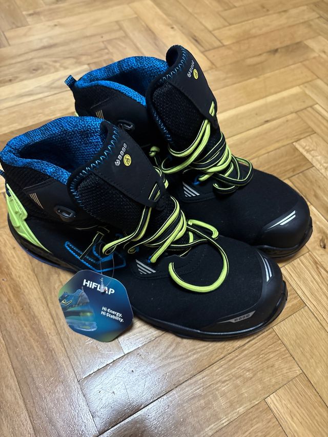 Stivali di sicurezza Base Taglia 43 NUOVI