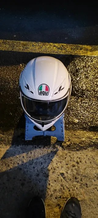 Casco de moto blanco poco uso
