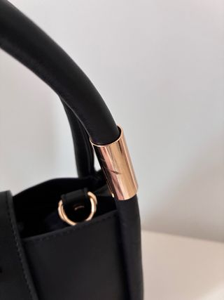 Bolso Negro Lola Casademunt