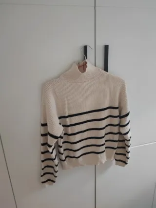 Jersey de rayas beige y negro