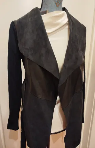 Chaqueta con etiqueta