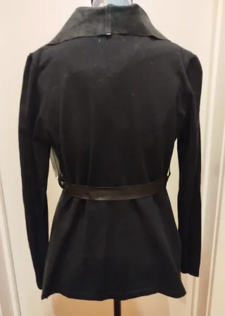 Chaqueta con etiqueta