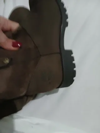 Stivaletti in pelle marrone